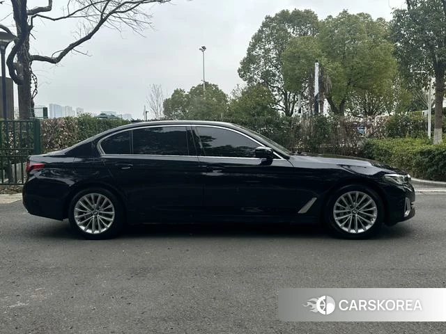 BMW 5 series PHEV 2020 Черный из Китая, фото 4