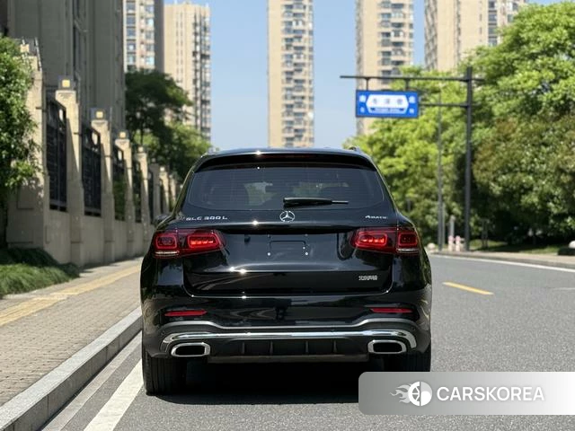 Mercedes-Benz GLC 2023 Черный из Китая, фото 4