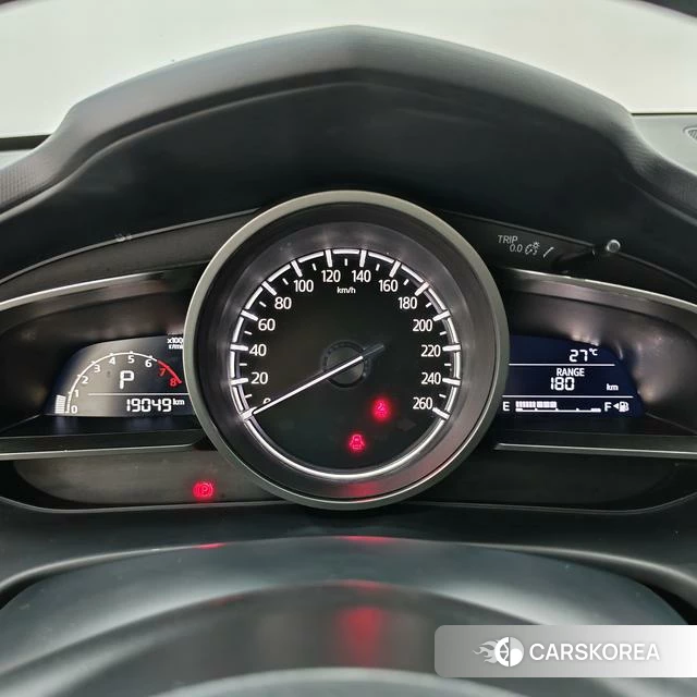 Mazda CX-4 2023 Белый из Китая, фото 4