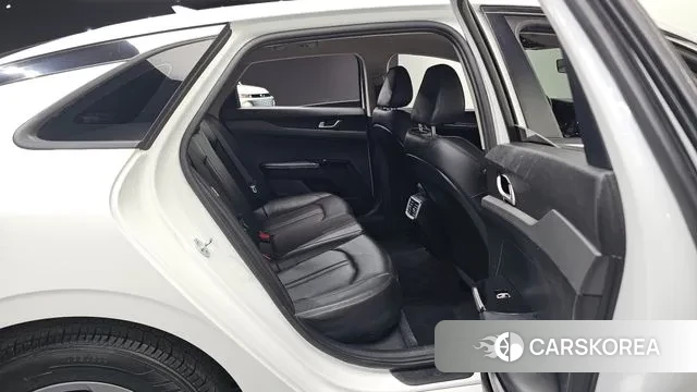 Kia K5 3rd generation 2022 Белый из Кореи, фото 4