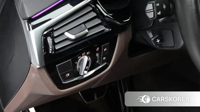 BMW 6 Series GT (G32) 2022 Белый из Кореи, фото 4