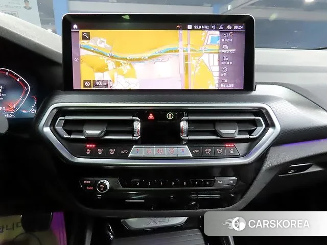 BMW X3 (G01) 2022 Белый из Кореи, фото 4