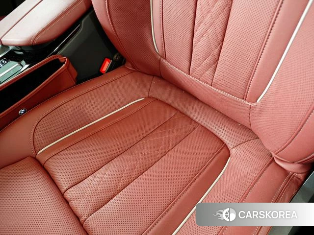 BMW 5 series 2023 Белый из Китая, фото 4