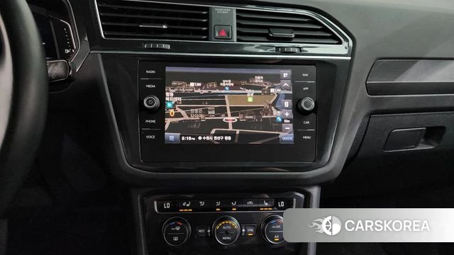 Volkswagen Tiguan second Generation 2020 Черный из Кореи, фото 4