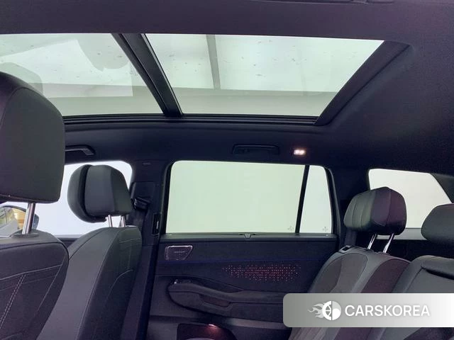Volkswagen Tourang 2025 Черный из Китая, фото 4