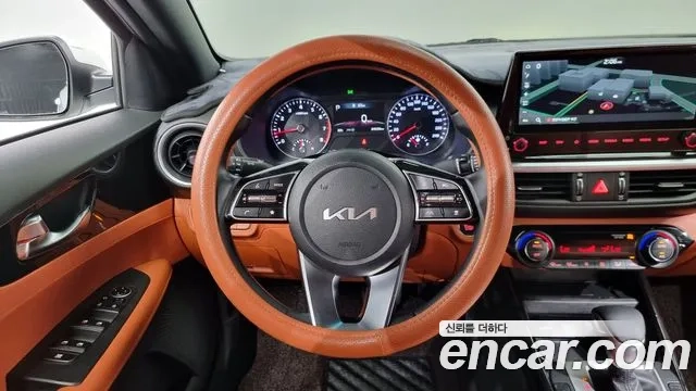 Kia The New K3 2nd generation 2021 Белый из Кореи, фото 4