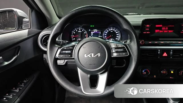 Kia The New K3 2nd generation 2022 Серебристо-серый из Кореи, фото 4