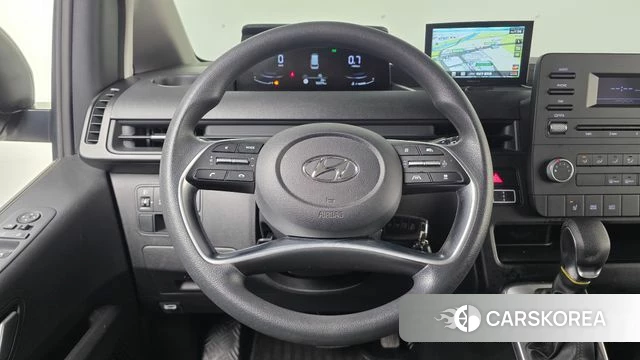 Hyundai Staria 2022 Белый из Кореи, фото 4