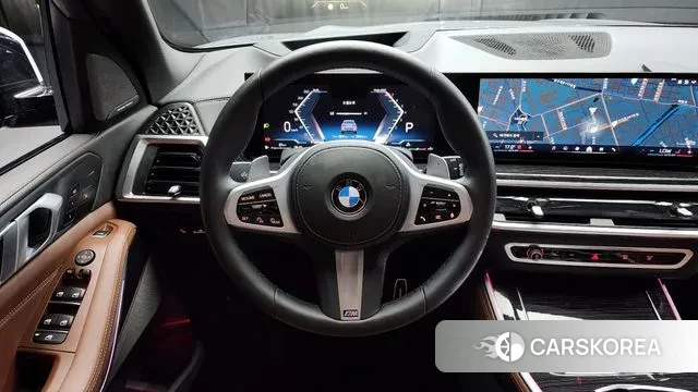 BMW X5 (G05) 2024 Серебристо-серый из Кореи, фото 4