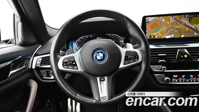 BMW 5 Series (G30) 2022 Белый из Кореи, фото 4