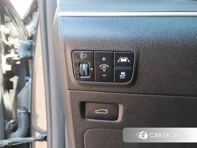 Kia K5 3rd generation 2021 Серый из Кореи, фото 4