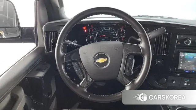 Chevrolet Express Van 2020 Черный из Кореи, фото 4