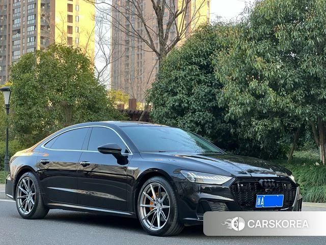Audi A7L 2024 Черный из Китая, фото 4