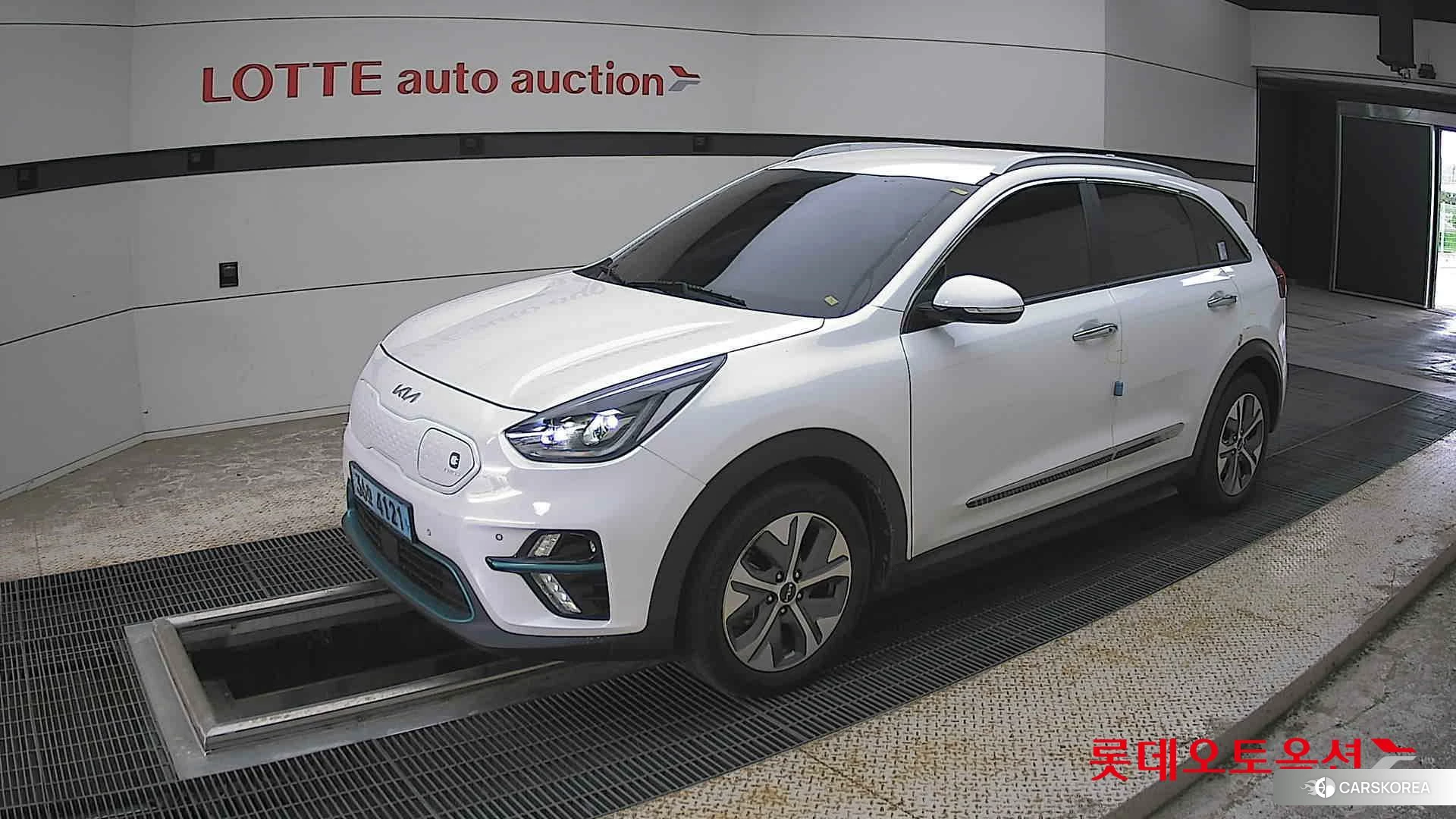Kia Niro EV 2022 Snow White Pearl (optional) из Кореи, фото 4