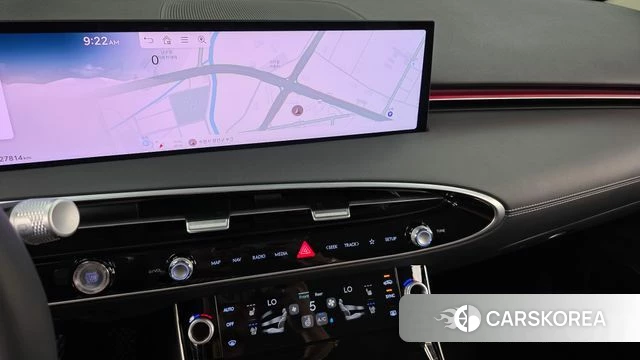 Genesis GV70 2024 Черный из Кореи, фото 4