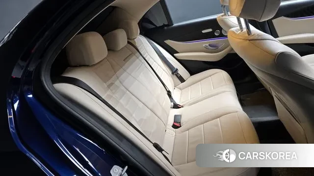 Mercedes-Benz E-Class W213 2018 Синий из Кореи, фото 4