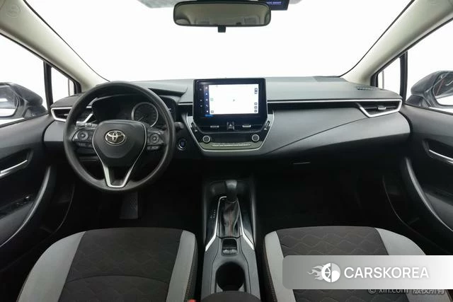 Toyota Corolla 2023 Белый из Китая, фото 4