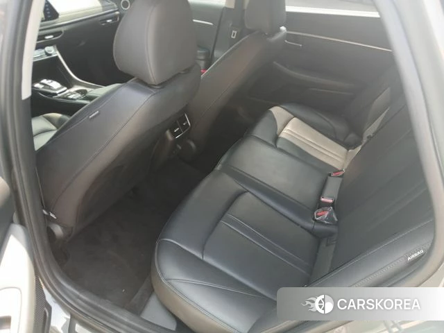 Hyundai Sonata (DN8) 2019 Серебристо-серый из Кореи, фото 4