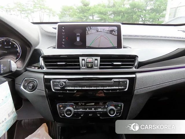 BMW X1 (F48) 2022 Черный из Кореи, фото 4