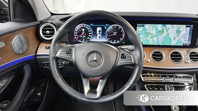 Mercedes-Benz E-Class W213 2018 Черный из Кореи, фото 4