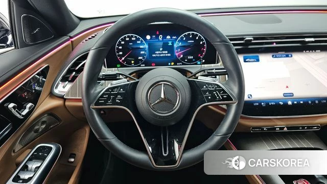 Mercedes-Benz E-Class W214 2024 Черный из Кореи, фото 4