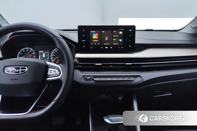 Geely Automobile Vision X3 2022 Белый из Китая, фото 4