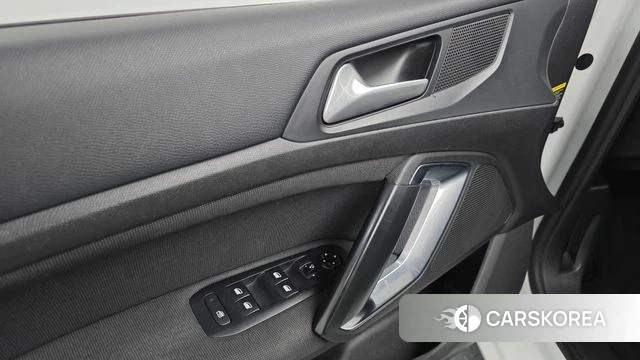 Peugeot 308 second generation 2018 Белый из Кореи, фото 4