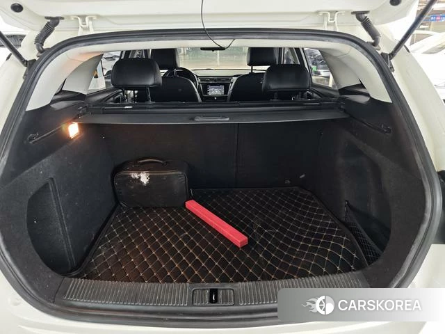 Roewe Ei5 2018 Белый из Китая, фото 4