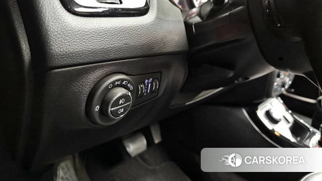 Jeep Compass 2nd Generation 2019 Светло-зеленый из Кореи, фото 4