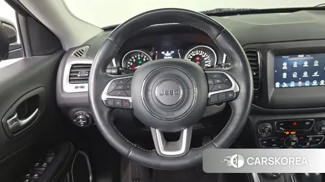 Jeep Compass 2nd Generation 2018 Черный из Кореи, фото 4