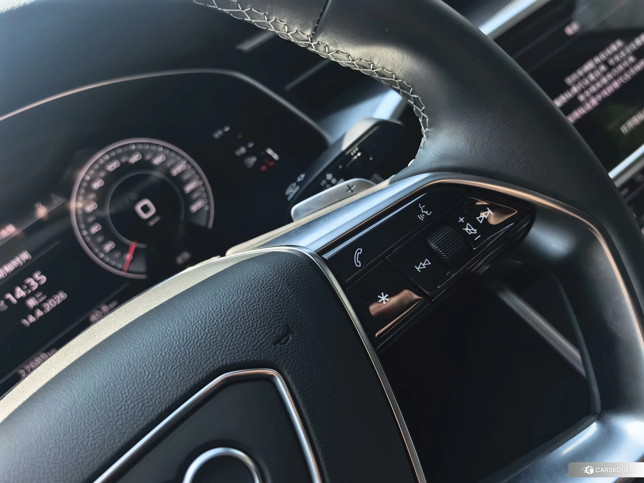 Audi A7L 2023 Белый из Китая, фото 4