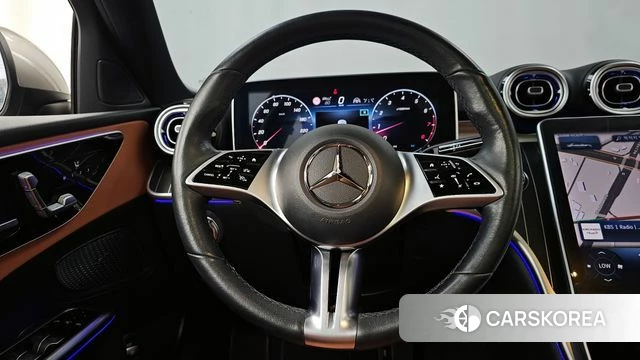 Mercedes-Benz C-Class W206 2023 Песочный из Кореи, фото 4