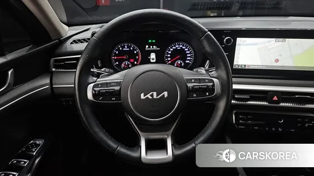 Kia K5 3rd generation 2023 Серый из Кореи, фото 4