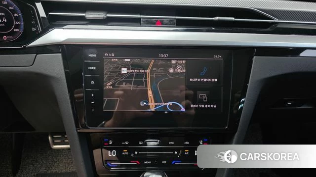 Volkswagen Arteon 2022 Белый из Кореи, фото 4