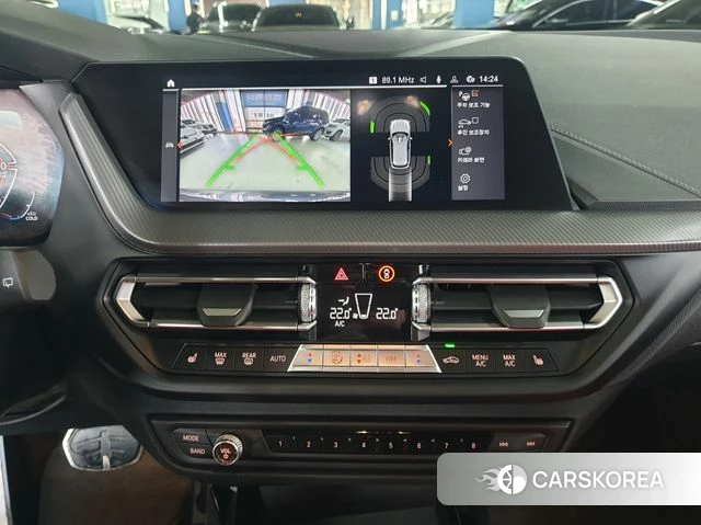 BMW 1 Series (F40) 2021 Серый из Кореи, фото 4