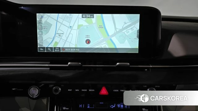 Kia Carnival 4th generation 2023 Белый из Кореи, фото 4