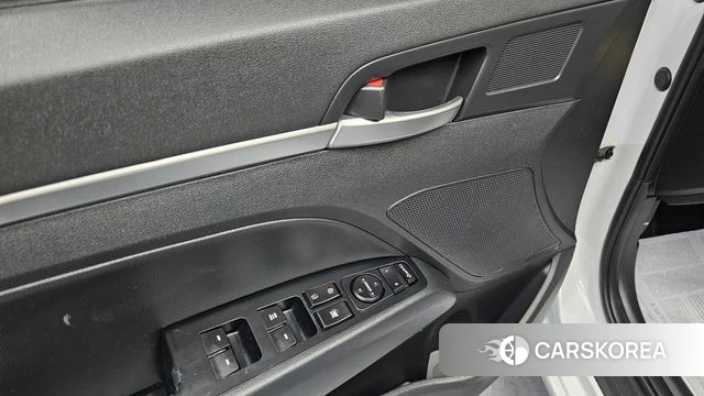 Hyundai The New Avante AD 2019 Белый из Кореи, фото 4