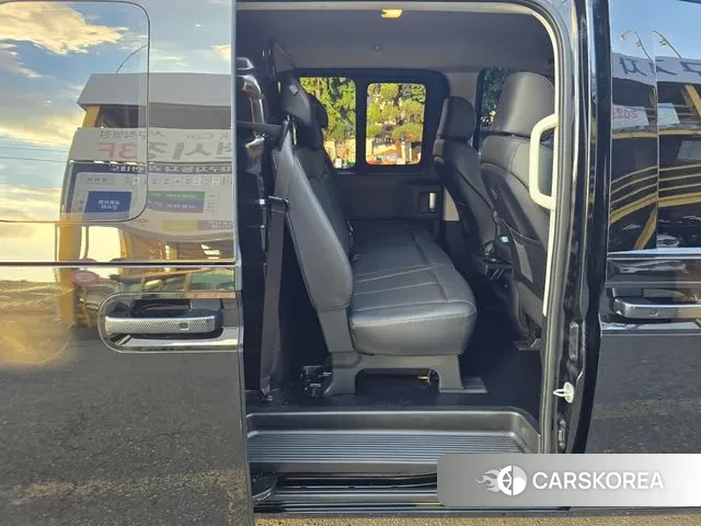 Hyundai Staria id 2974601 из Кореи 4