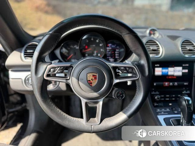 Porsche 718 Boxster 2020 Черный из Кореи, фото 4