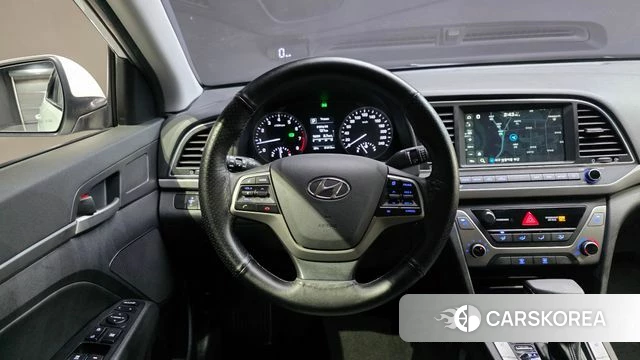 Hyundai Avante AD 2018 Белый из Кореи, фото 4