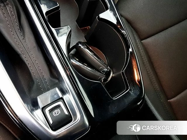 Chevrolet (GM Daewoo) Trax Crossover 2024 Светло-зеленый из Кореи, фото 4