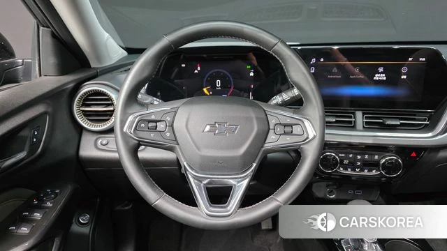 Chevrolet (GM Daewoo) Trax Crossover 2023 Черный из Кореи, фото 4