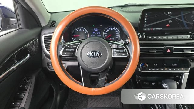 Kia Seltos 2019 Синий из Кореи, фото 4