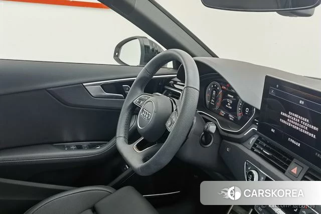 Audi A4L 2025 Белый из Китая, фото 4