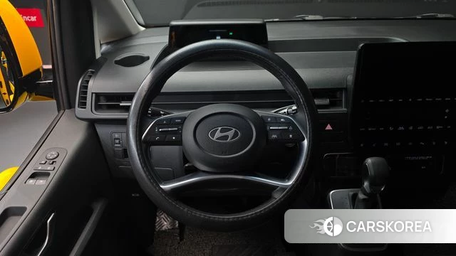 Hyundai Staria 2024 Желтый из Кореи, фото 4