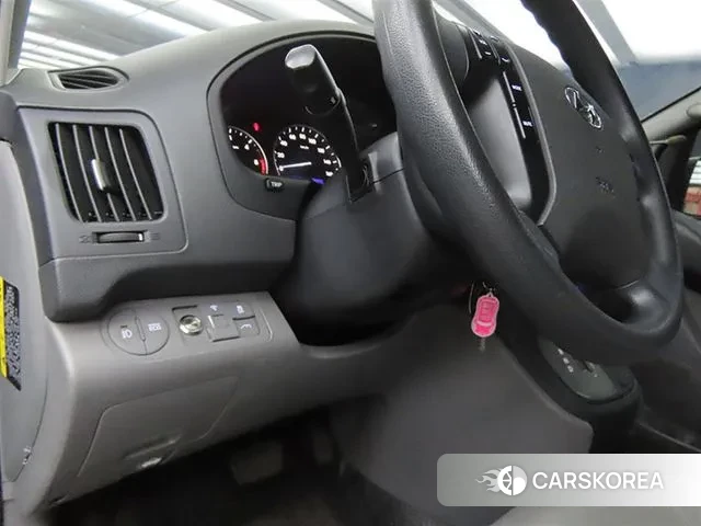 Hyundai The New Grand Starex 2018 Серебряный из Кореи, фото 4