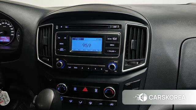 Hyundai The New Grand Starex 2019 Белый из Кореи, фото 4