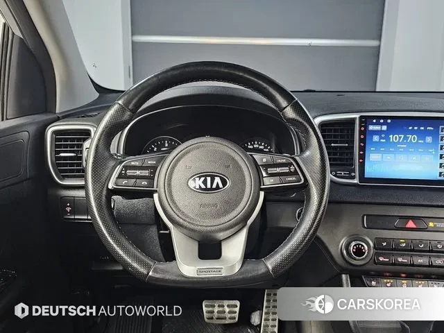 Kia Sportage The Bold 2021 Серебристо-серый из Кореи, фото 4