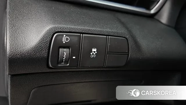 Hyundai The New Avante (CN7) 2023 Белый из Кореи, фото 4