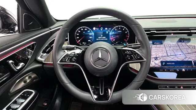 Mercedes-Benz E-Class W214 2024 Черный из Кореи, фото 4